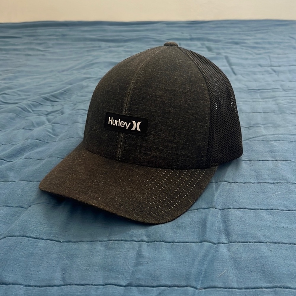 Hurley Trucker SnapBack